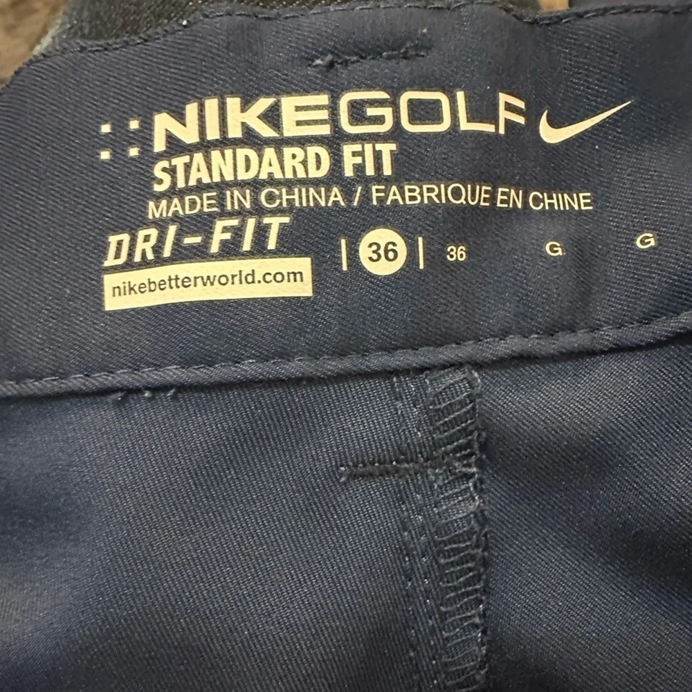 Men’s Nike Golf Standard Dry-fit golf shorts.